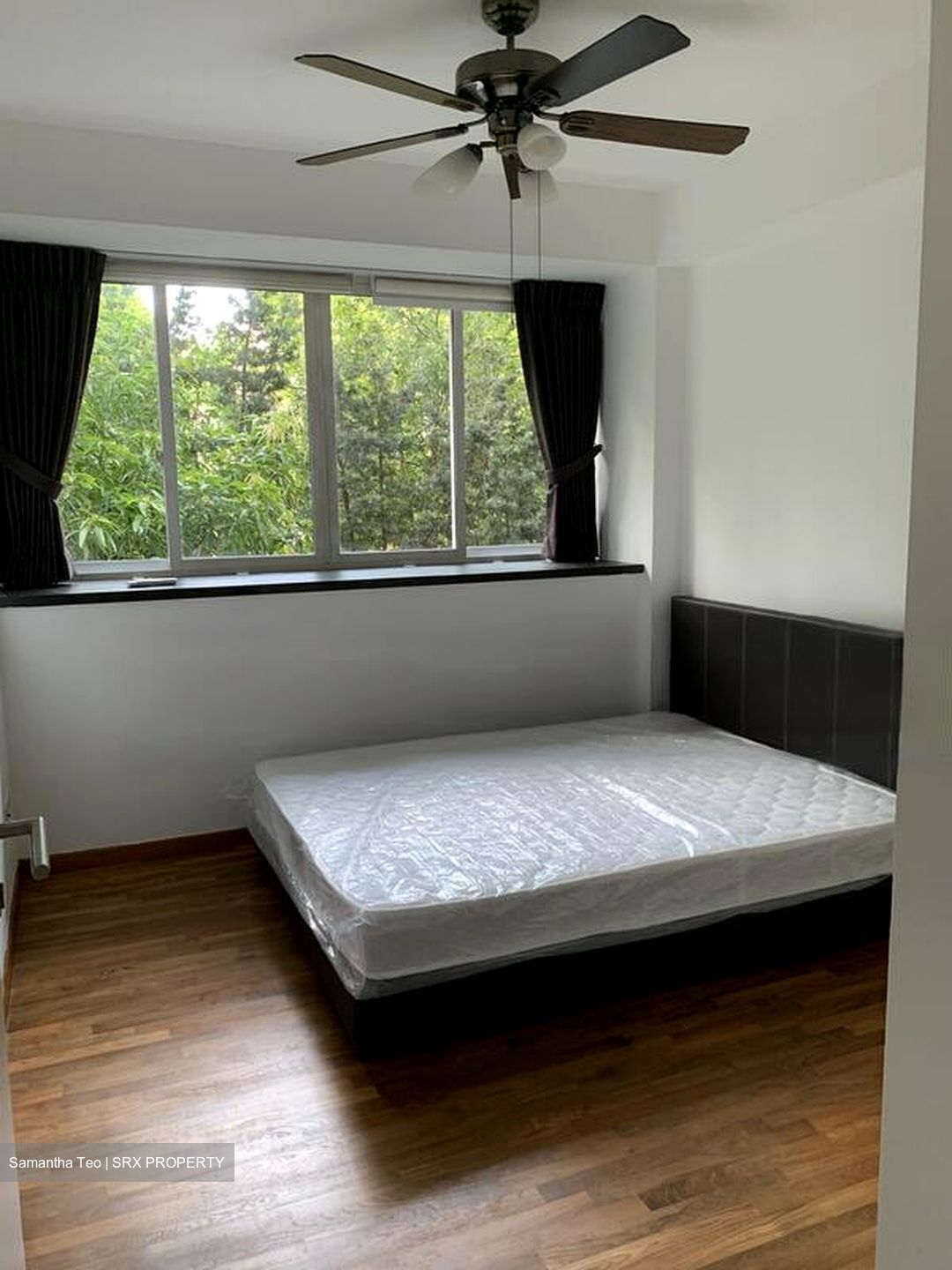 The Esparis (D18), Condominium #472001531